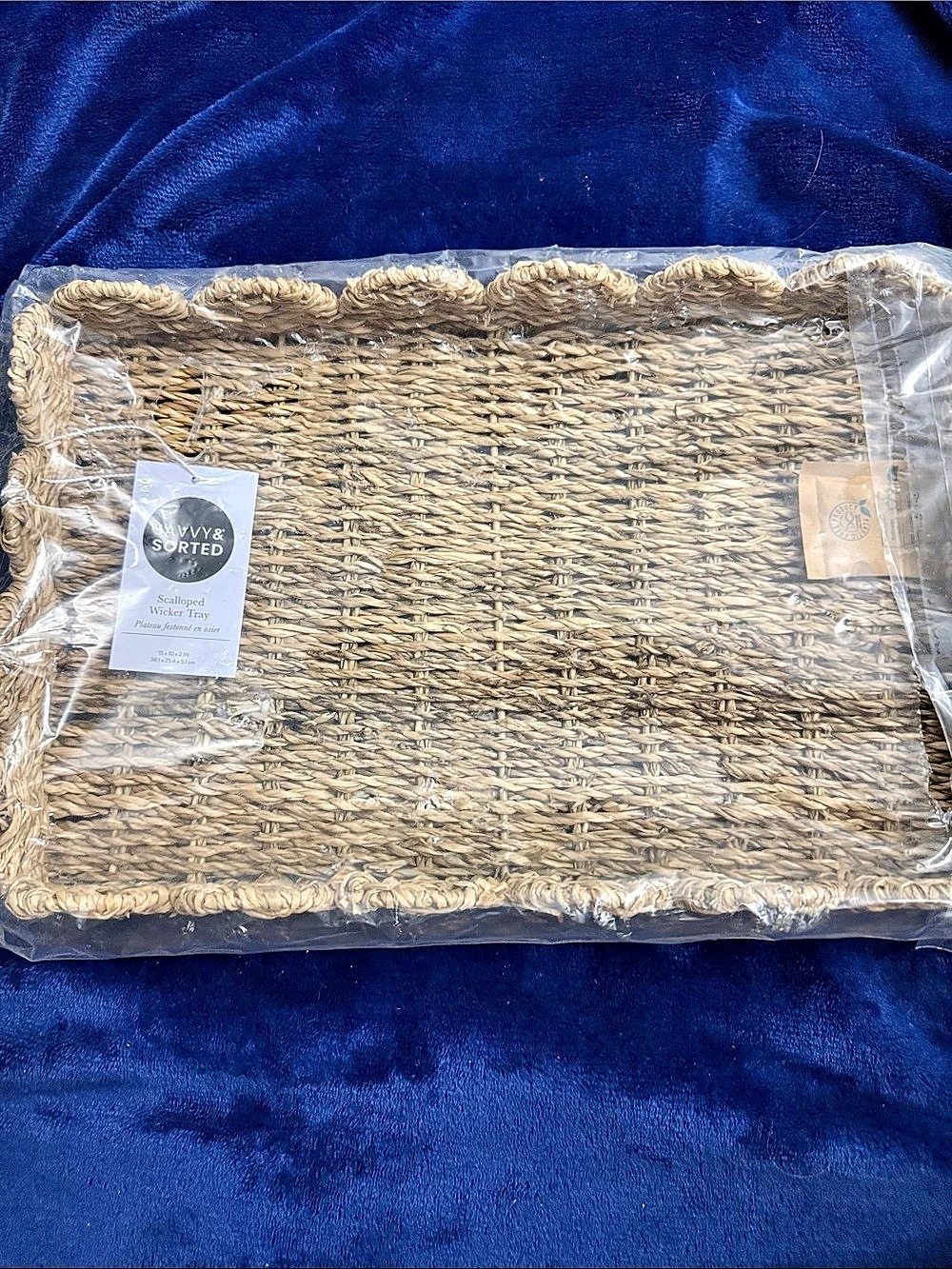 Savvy & Sorted Scalloped Wicker Tray, Brown
